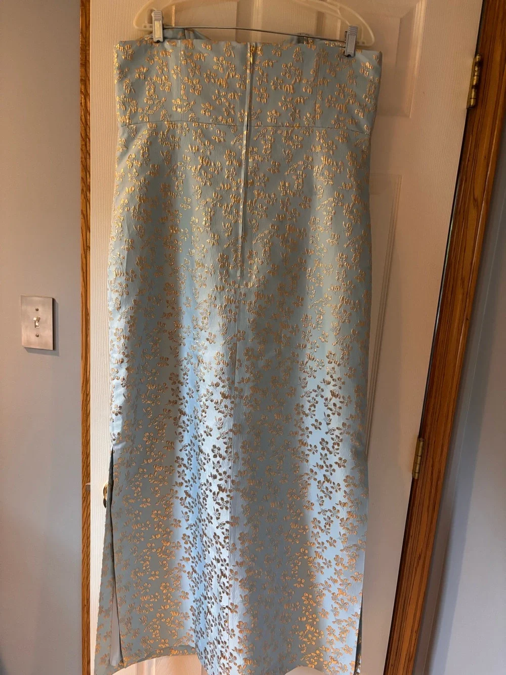 Lilly Pulitzer Strapless Light Blue and Gold Jacquard Gown - Picture 3 of 5